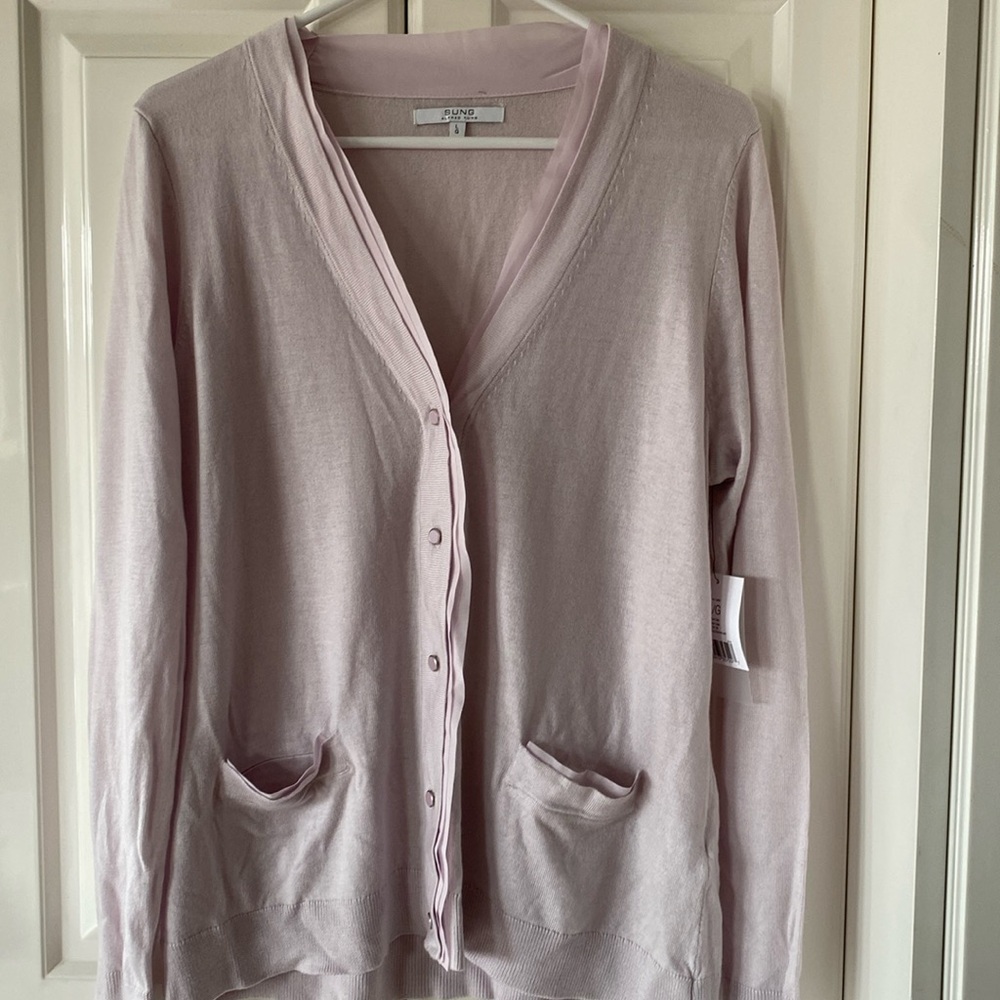 ALFRED SUNG Light Pink V-Neck Button Cardigan